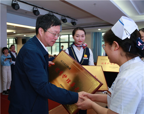 1620823675905092892.jpg 4Y6A1438_副本.jpg